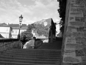 Černobíle… - Nové zámecké schody