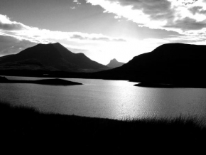 Černobíle… - Skotský soumrak