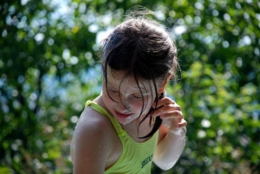 Portréty dětí - Fotograf roku - Pri bazéne