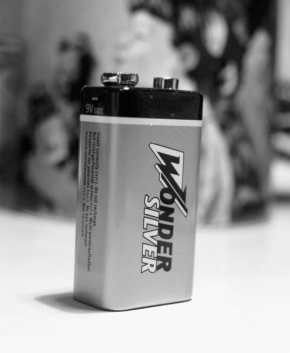 Makrofotografie - 9V Baterie