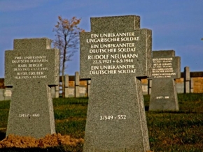 Architektura a památky - Nemecký vojenský cintorín Važec