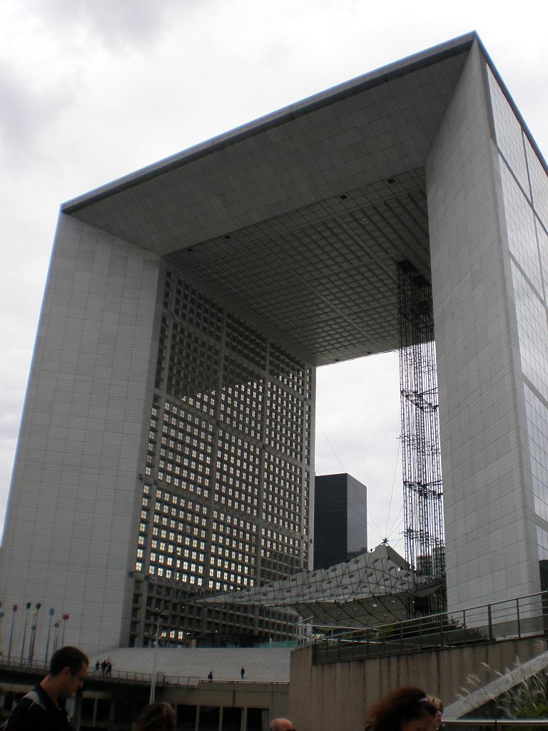 Budova v Paříži-moderní čtrť La de Fance