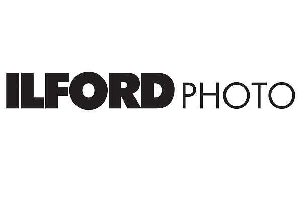 Studentská soutěž v analogové černobílé fotografii - Ilford Photo